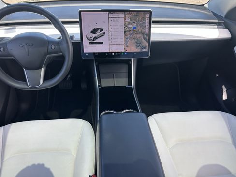 Used 2021 Tesla Model Y 2WD image 16