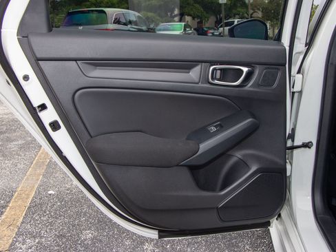 Used 2025 Honda Civic Sport image 12