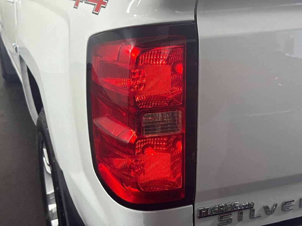 Used 2016 Chevrolet Silverado 1500 LT w/ All Star Edition AWD/4WD image 30