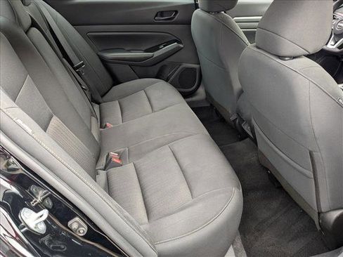 Used 2023 Nissan Altima 2.5 SV image 19