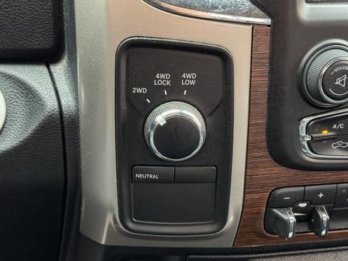 Used 2017 RAM 3500 Laramie w/ Snow Chief Group AWD/4WD image 31