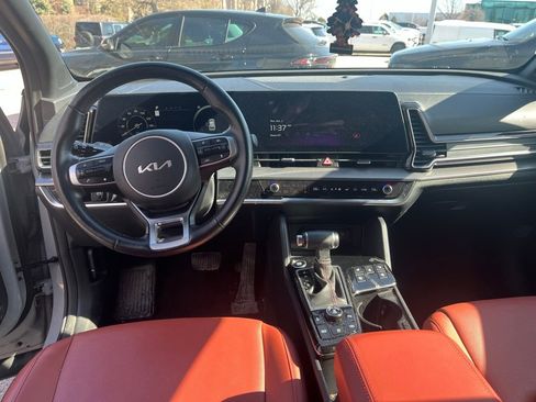 Used 2023 Kia Sportage SX image 6