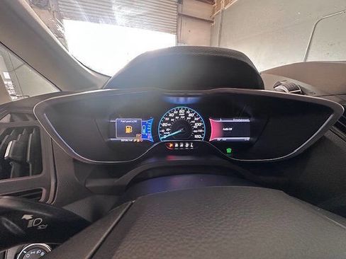 Used 2014 Ford C-MAX SEL w/ Equipment Group 302A image 12