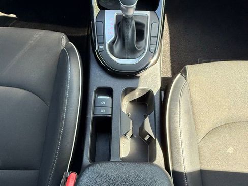 Used 2023 Kia Forte GT-Line w/ GT-Line Technology Package FWD image 21
