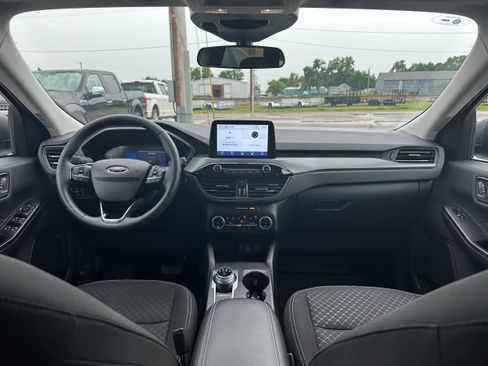 Used 2024 Ford Escape Active AWD/4WD image 9