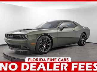 Used 2018 Dodge Challenger R/T w/ Performance Handling Group RWD video 1