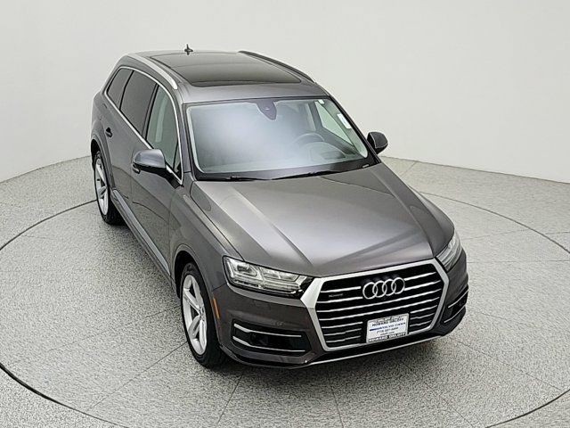 Used 2019 Audi Q7 3.0T Prestige w/ Prestige Package AWD/4WD image 14