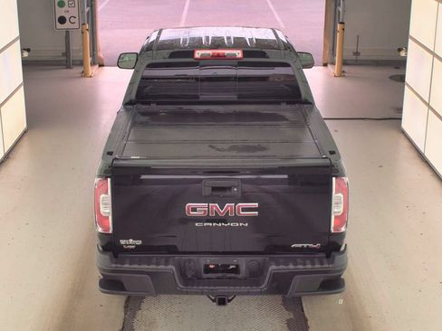 Used 2021 GMC Canyon AT4 w/ Driver Alert Package AWD/4WD image 8