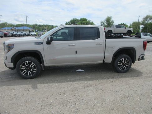 New 2026 GMC Sierra 1500 AT4 AWD/4WD image 10