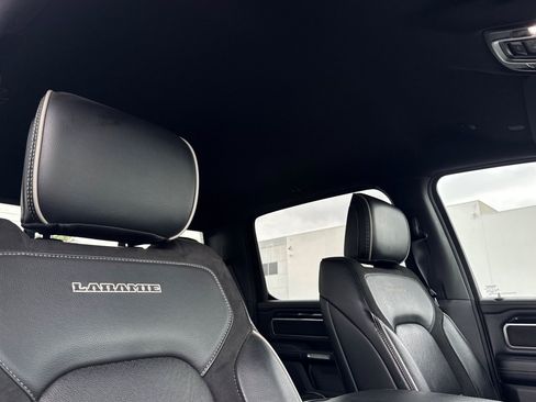 Used 2022 RAM 1500 Laramie w/ Sport Appearance Package AWD/4WD image 28