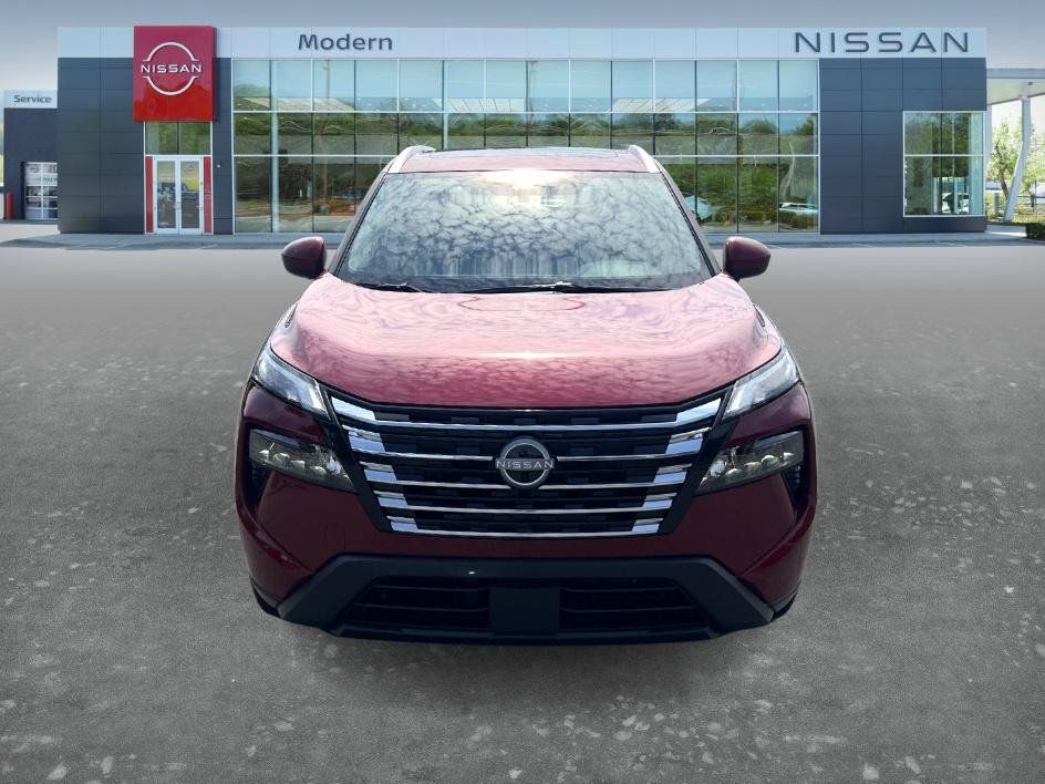 Certified 2026 Nissan Rogue SV w/ SV Premium Package FWD image 2