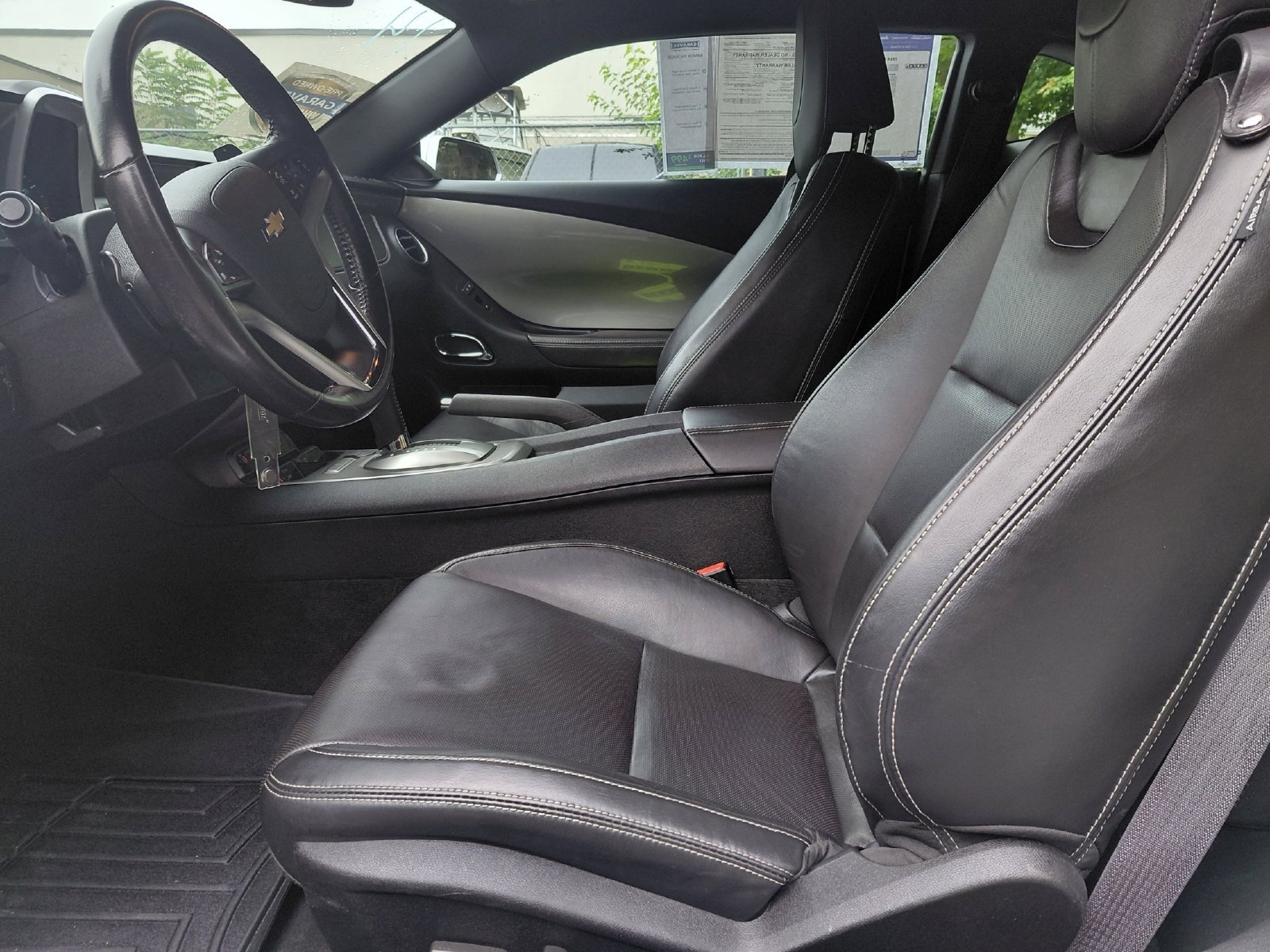 Used 2014 Chevrolet Camaro LT RWD image 2