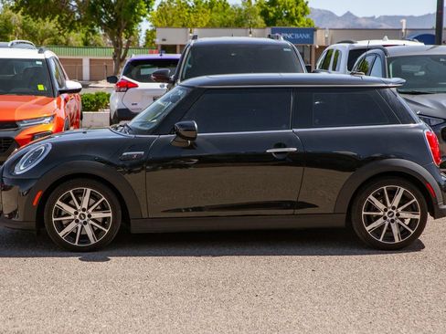 Used 2024 MINI Cooper S FWD image 8