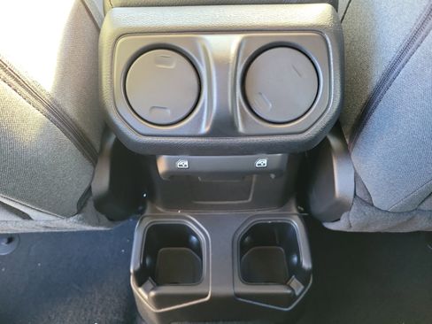 New 2026 Jeep Gladiator Sport AWD/4WD image 10