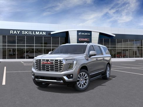 New 2026 GMC Yukon XL Denali w/ Denali Reserve Package AWD/4WD image 8