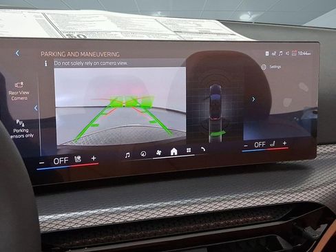 New 2026 BMW 430i Convertible w/ Convenience Package image 21