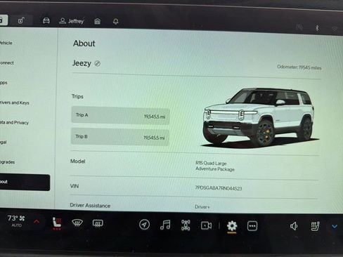 Used 2024 Rivian R1S Adventure image 48