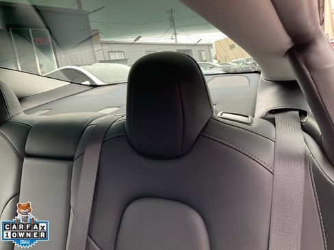 Used 2020 Tesla Model 3 Performance image 30