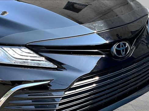 Certified 2024 Toyota Camry XLE FWD image 30
