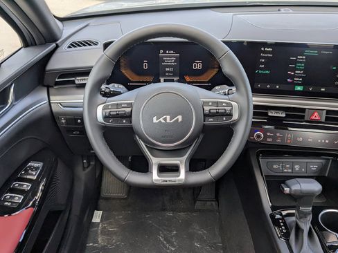 New 2026 Kia K5 GT-Line image 17