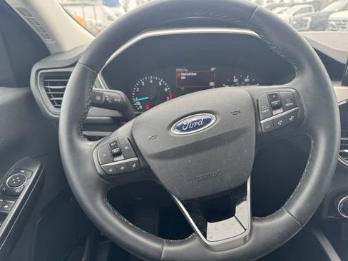 Used 2022 Ford Escape SE w/ Convenience Package image 14