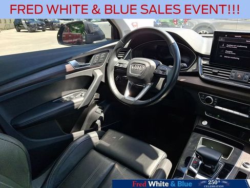 Used 2021 Audi Q5 e Premium Plus w/ Premium Plus Package AWD/4WD image 14