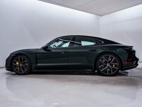 New 2025 Porsche Taycan Turbo image 2