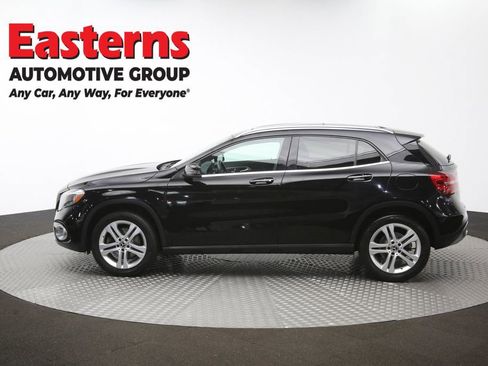 Used 2019 Mercedes-Benz GLA 250 4MATIC w/ Premium Package image 63