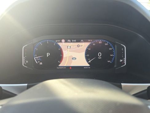 Used 2021 Volkswagen Atlas SEL Premium image 12