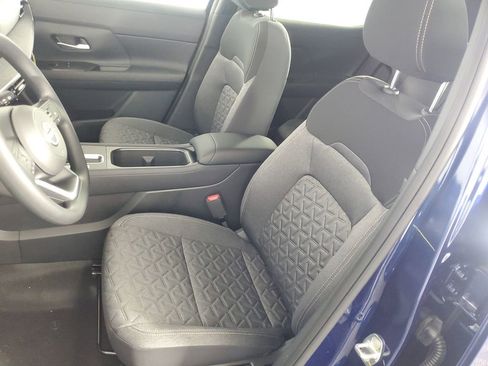 New 2026 Nissan Kicks SV w/ SV Premium Package image 12