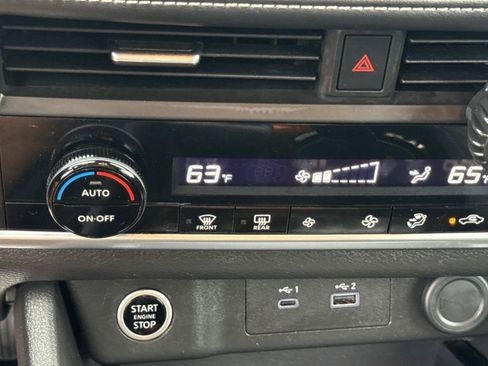 Used 2023 Nissan Rogue SV AWD/4WD image 25