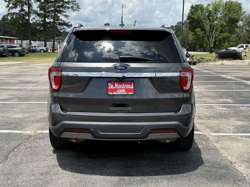 Used 2019 Ford Explorer XLT w/ Equipment Group 202A FWD image 6