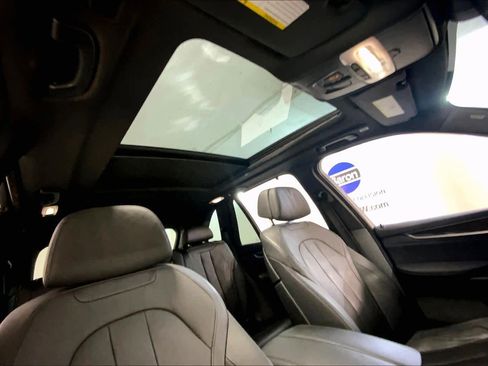 Used 2016 BMW X5 xDrive50i image 13