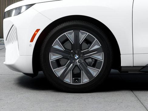 New 2026 BMW iX xDrive60 AWD/4WD image 7