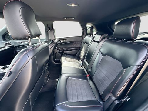 Certified 2024 Ford Edge ST-Line AWD/4WD image 22
