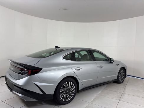 New 2025 Hyundai Sonata SEL image 5