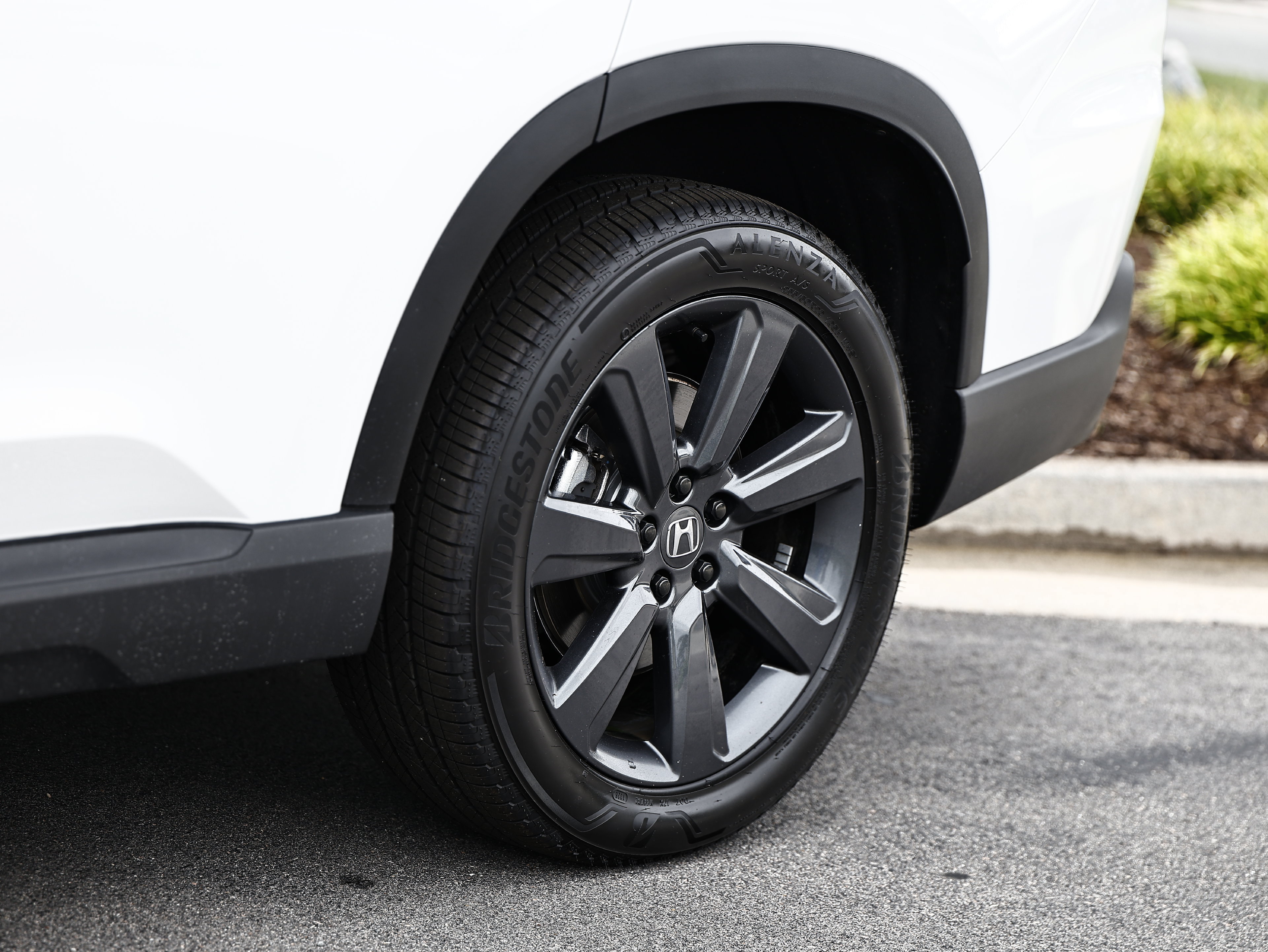 Certified 2026 Honda Pilot Sport image 6