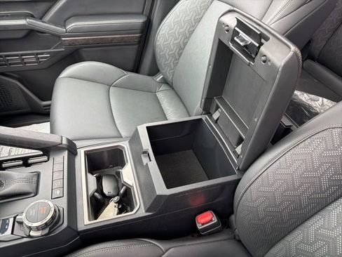 Used 2025 Toyota Tacoma Limited image 22