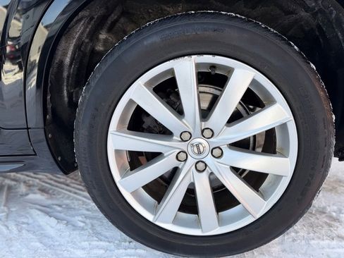 Used 2016 Volvo XC90 T6 Momentum w/ Momentum Plus Package image 19