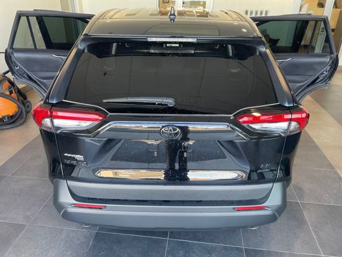Used 2025 Toyota RAV4 LE AWD/4WD image 24
