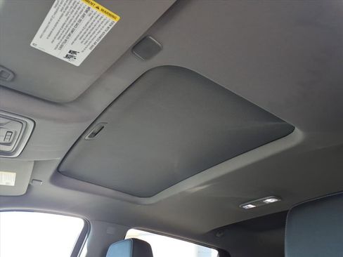 Used 2019 GMC Sierra 1500 SLT w/ SLT Premium Plus Package image 27