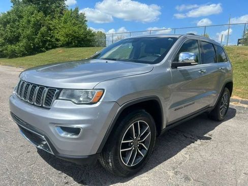 Used 2019 Jeep Grand Cherokee Limited RWD image 1
