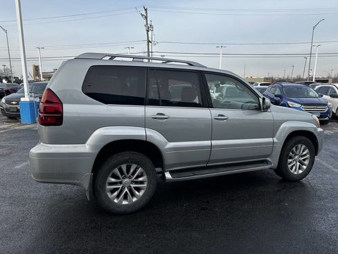 Used 2003 Lexus GX 470 image 9