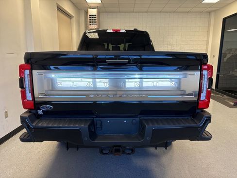 Used 2024 Ford F250 Platinum AWD/4WD image 60