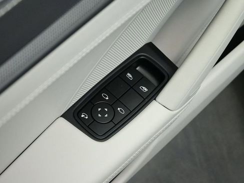 Used 2025 Porsche 911 Carrera S image 39