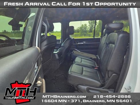 Used 2022 Jeep Wagoneer Series II AWD/4WD image 10
