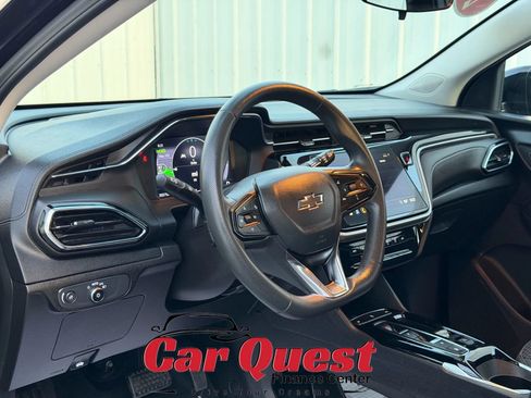 Used 2023 Chevrolet Bolt EUV LT FWD image 10