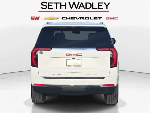 New 2026 GMC Yukon Elevation image 6
