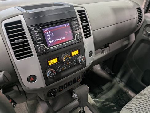 Used 2018 Nissan Frontier SV w/ Value Truck Package image 10