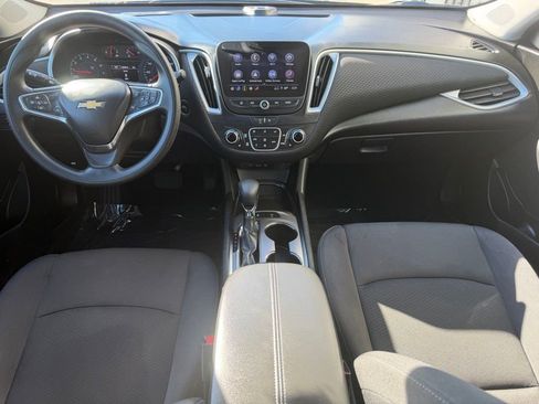 Used 2024 Chevrolet Malibu LT FWD image 12